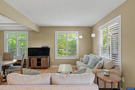 5911 SW Banyon Circle Corvallis OR 97333