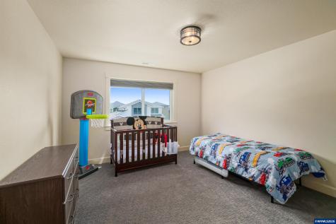 677 NW Crater Lake Drive Dallas OR 97338