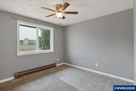 1535 W Oak Street Lebanon OR 97355