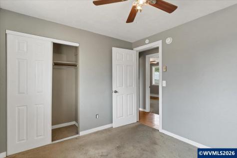 1535 W Oak Street Lebanon OR 97355