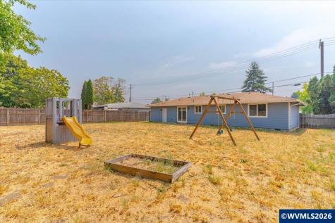 1535 W Oak Street Lebanon OR 97355