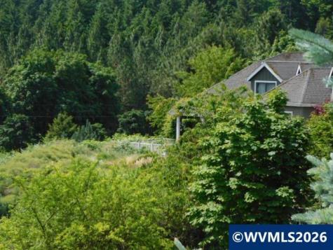 8389 Konaway Lp S Salem OR 97306