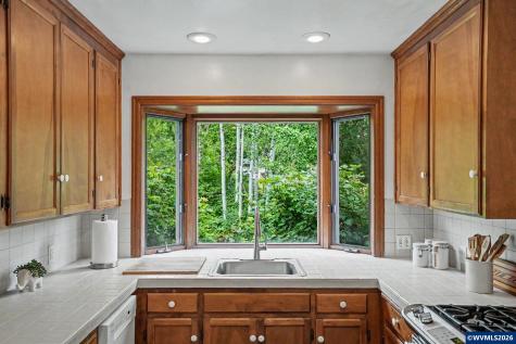1101 SW Sunset Drive Corvallis OR 97333