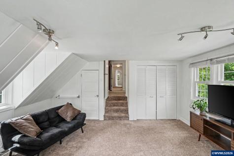 1101 SW Sunset Drive Corvallis OR 97333