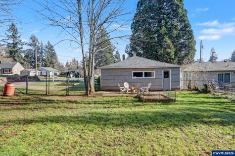 820 West Vista Avenue S Salem OR 97302
