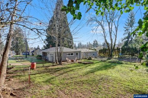 820 West Vista Avenue S Salem OR 97302