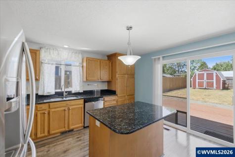 835 Sunflower Lane Lebanon OR 97355