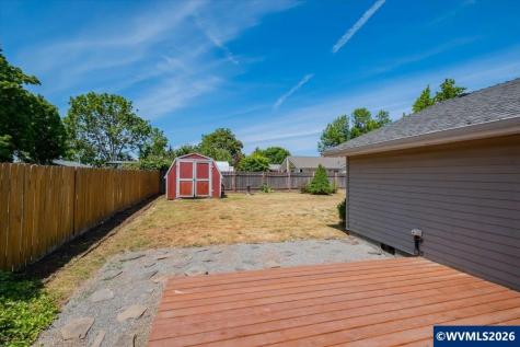 835 Sunflower Lane Lebanon OR 97355