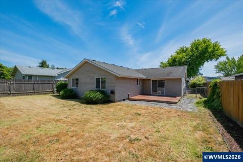 835 Sunflower Lane Lebanon OR 97355