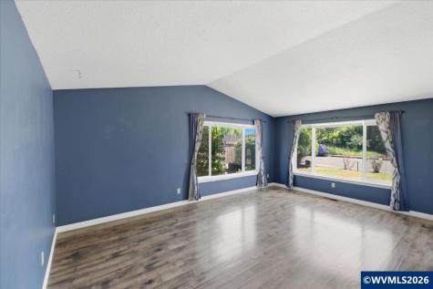 835 Sunflower Lane Lebanon OR 97355