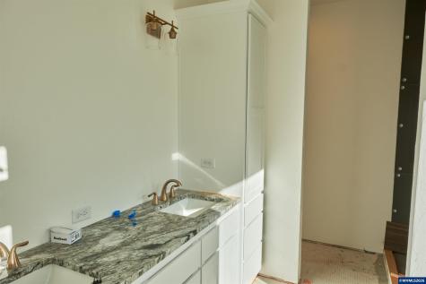50575 Linnwood Drive Gates OR 97346