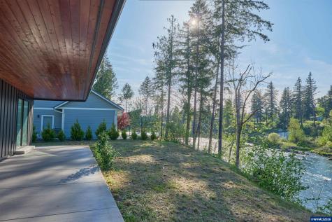 50575 Linnwood Drive Gates OR 97346