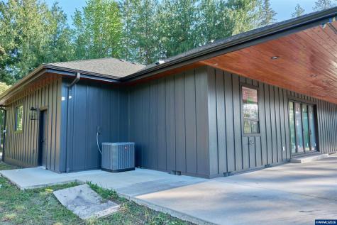 50575 Linnwood Drive Gates OR 97346