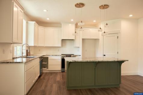 50575 Linnwood Drive Gates OR 97346