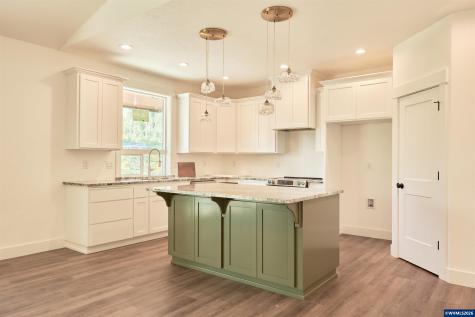 50575 Linnwood Drive Gates OR 97346