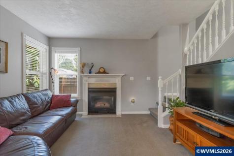 1229 Bent Grass Court NE Keizer OR 97303