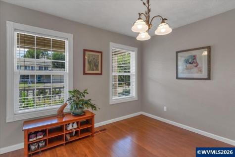 1229 Bent Grass Court NE Keizer OR 97303