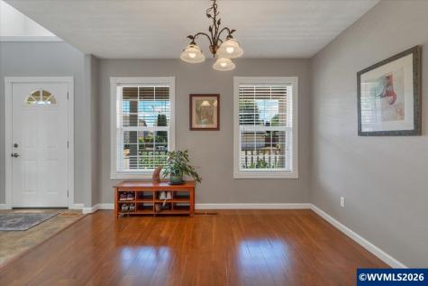 1229 Bent Grass Court NE Keizer OR 97303