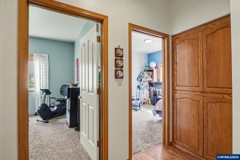 1795 Sunburst Terrace NW Salem OR 97304