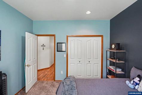 1795 Sunburst Terrace NW Salem OR 97304