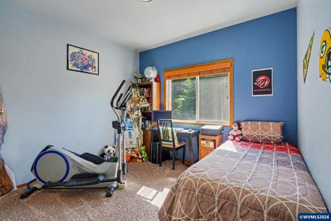 1795 Sunburst Terrace NW Salem OR 97304