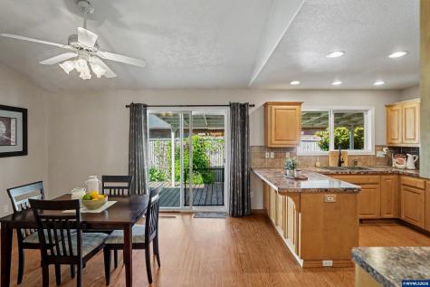 4699 Fuhrer Street NE Salem OR 97305