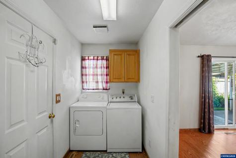4699 Fuhrer Street NE Salem OR 97305