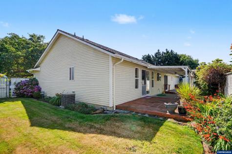 4699 Fuhrer Street NE Salem OR 97305