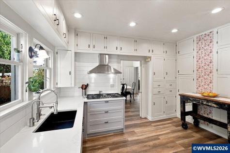 621 5th Avenue SE Albany OR 97321