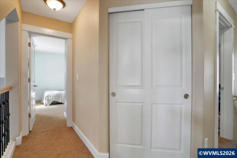 1340 West Meadows Drive NW Salem OR 97304