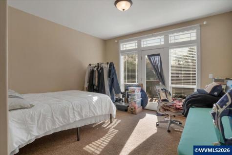 1340 West Meadows Drive NW Salem OR 97304