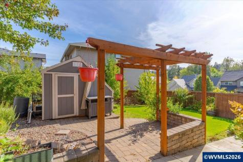 1340 West Meadows Drive NW Salem OR 97304
