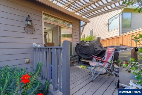 1340 West Meadows Drive NW Salem OR 97304