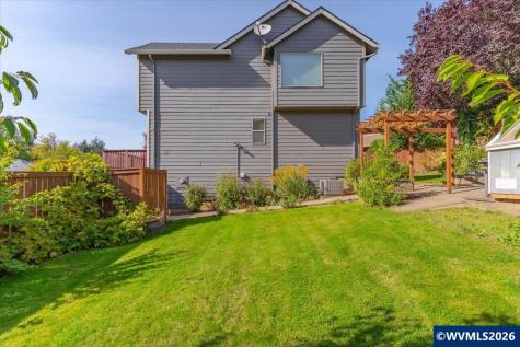 1340 West Meadows Drive NW Salem OR 97304