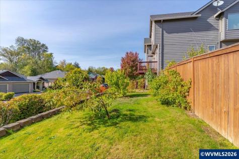 1340 West Meadows Drive NW Salem OR 97304