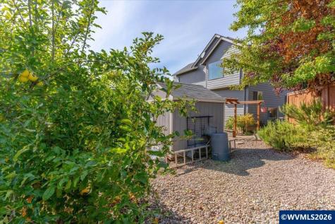 1340 West Meadows Drive NW Salem OR 97304