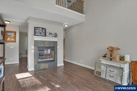 1340 West Meadows Drive NW Salem OR 97304