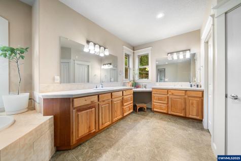 30180 Carrico Valley Road Deer Island OR 97054