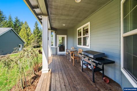30180 Carrico Valley Road Deer Island OR 97054