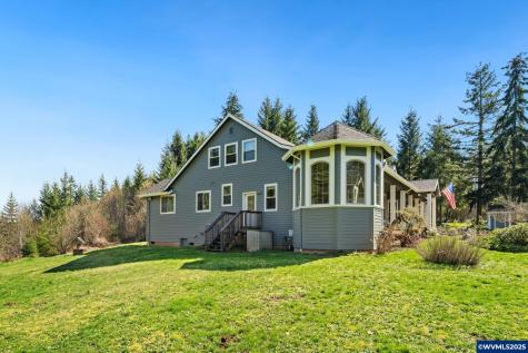 30180 Carrico Valley Road Deer Island OR 97054