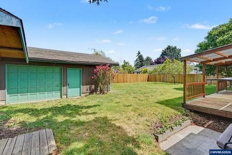 2475 Carleton Way NE Salem OR 97301