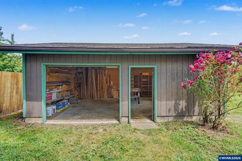 2475 Carleton Way NE Salem OR 97301
