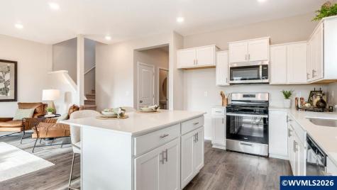 356 Reno Street NE Salem OR 97301