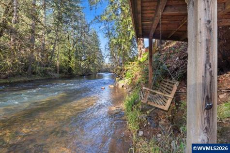 18191 S Highway 211 Molalla OR 97038