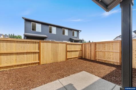 1564 Brown Street Woodburn OR 97071