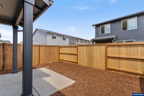1564 Brown Street Woodburn OR 97071