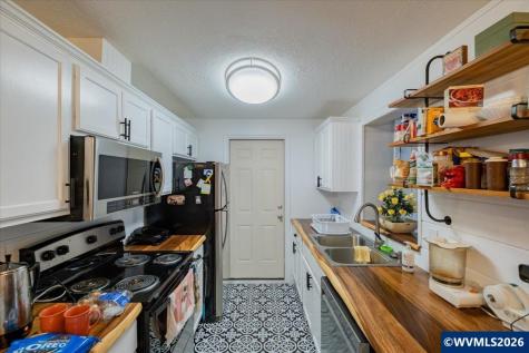 2990 Harding Court Sweet Home OR 97386