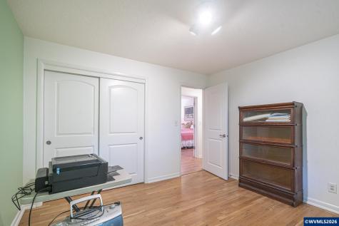 3864 Spring Street S Salem OR 97302