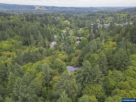 3864 Spring Street S Salem OR 97302