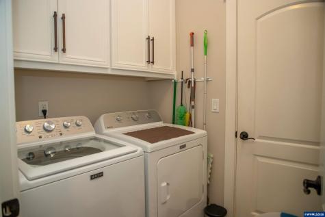 3046 Elliot Street NW Salem OR 97304